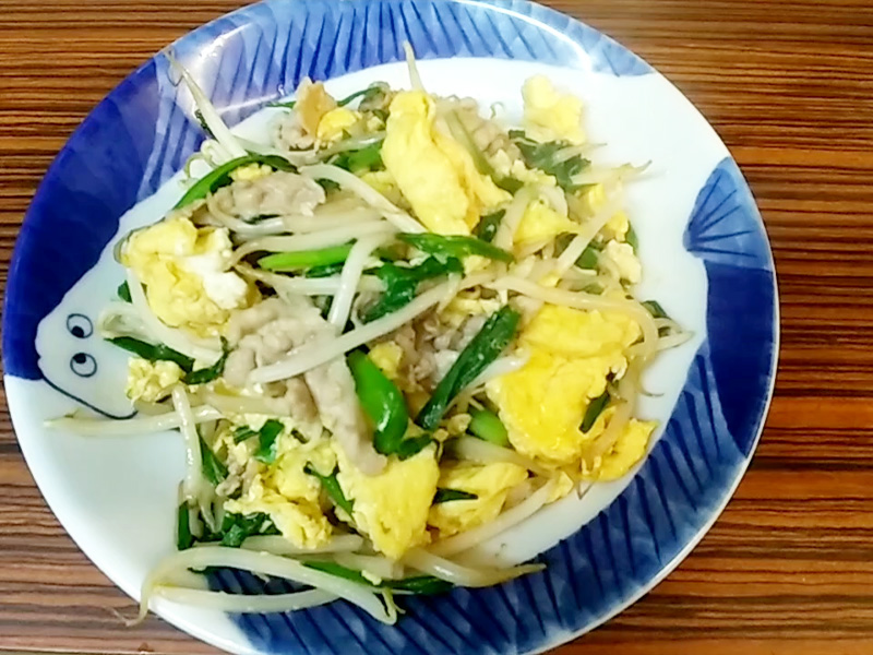 ニラ玉炒め
